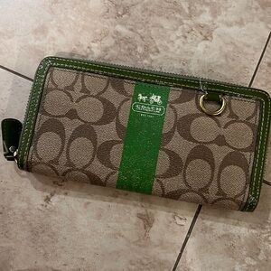 Coach ziparound wallet